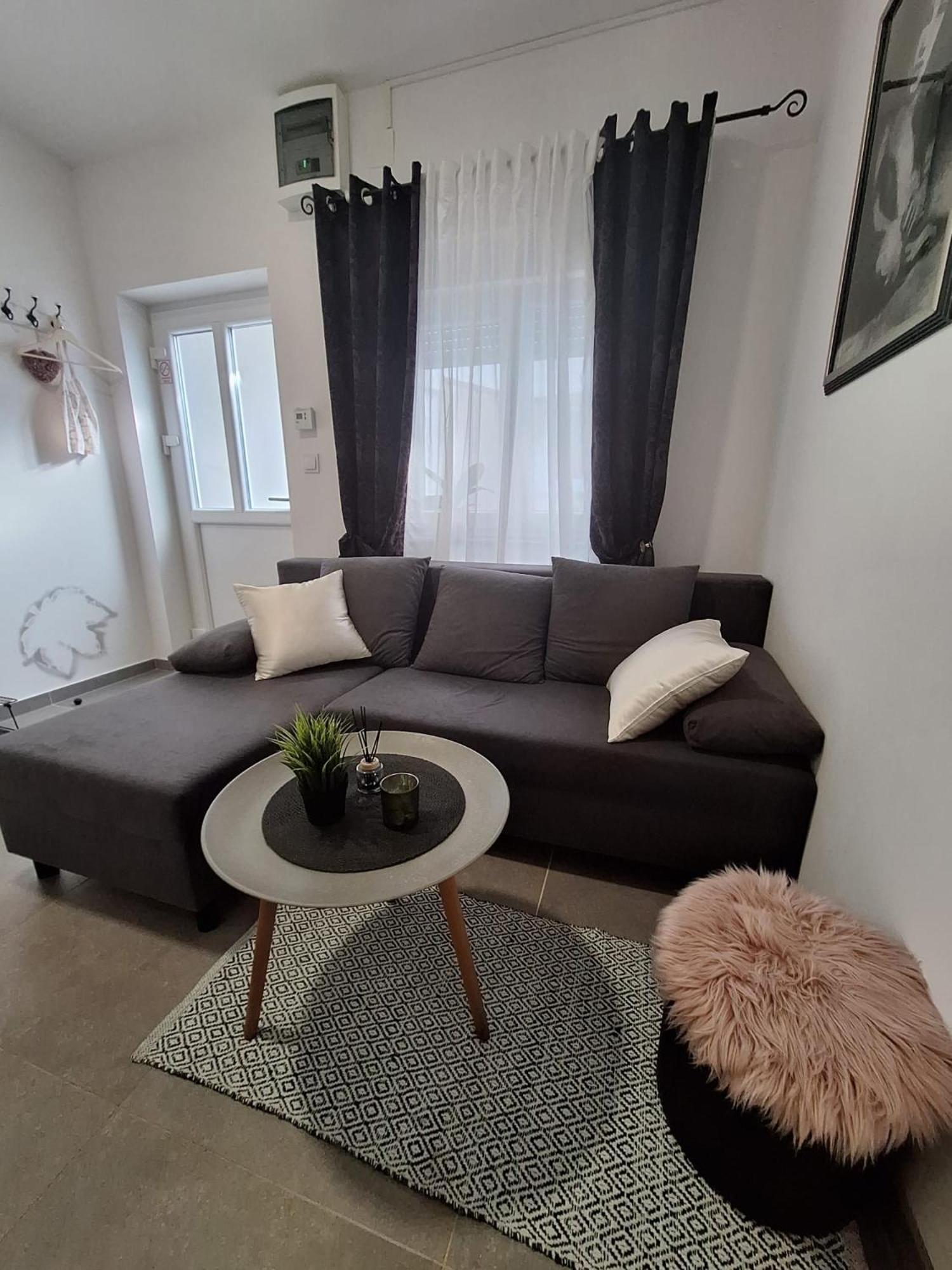 Studio Apartmani Louis I Lola Zagreb Eksteriør bilde