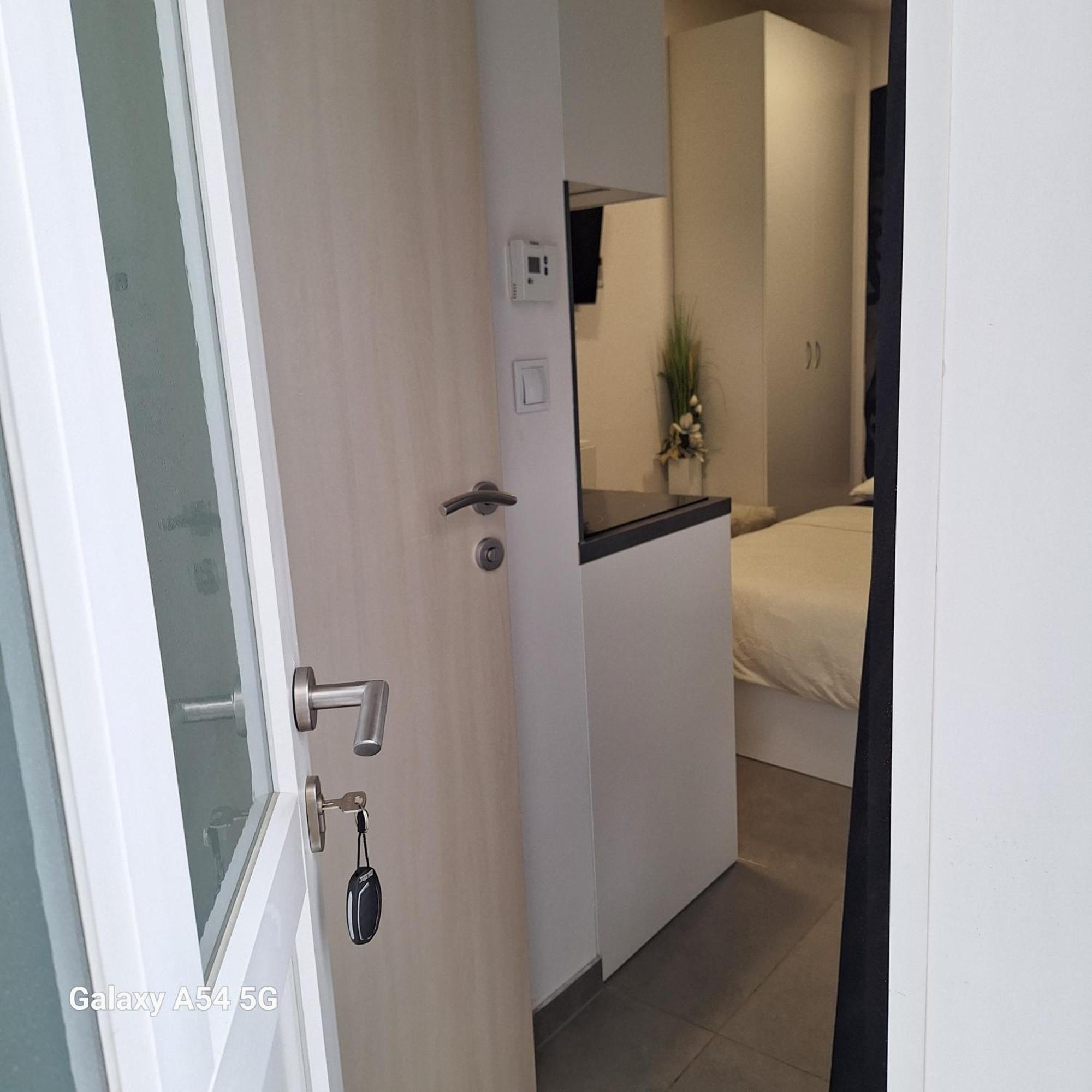 Studio Apartmani Louis I Lola Zagreb Eksteriør bilde