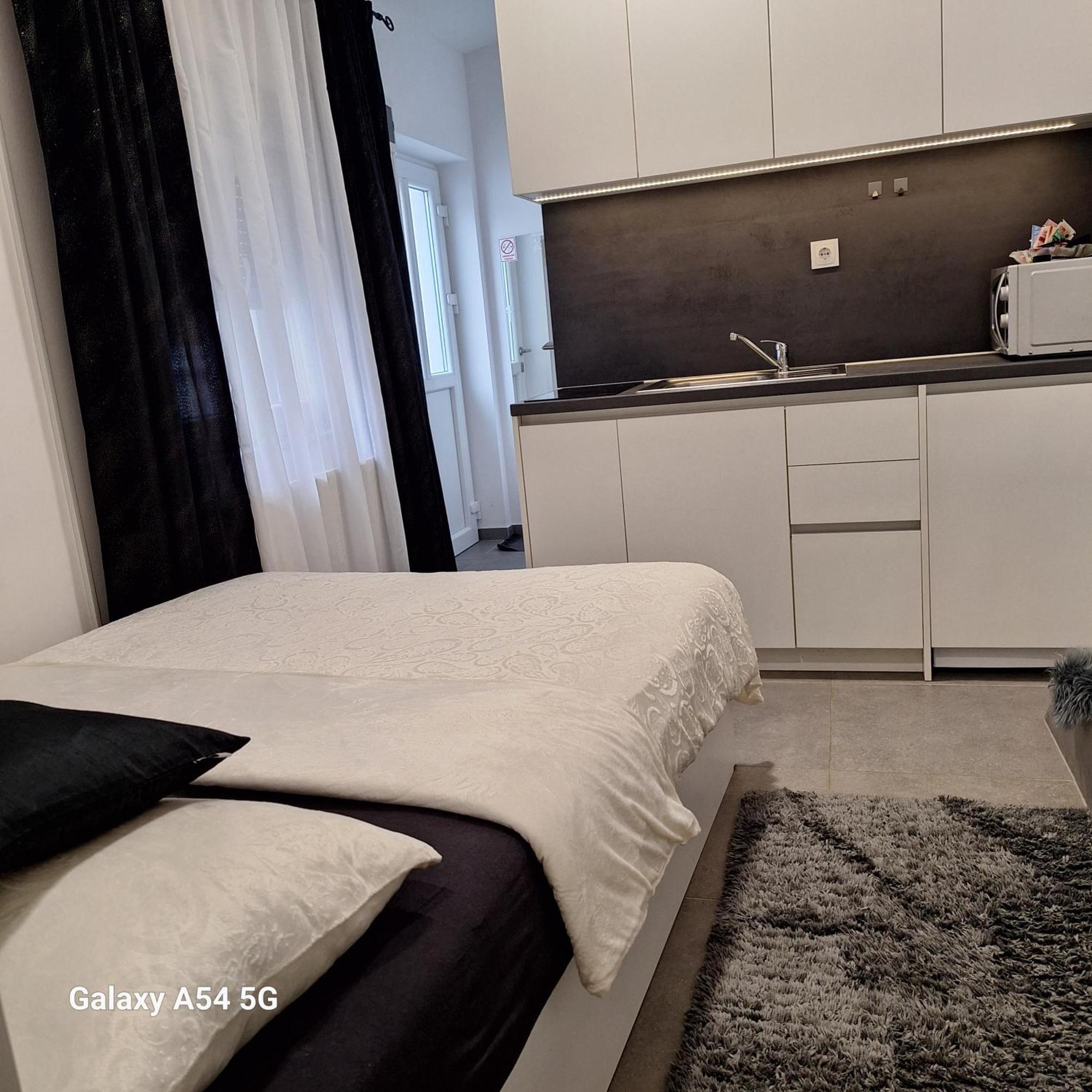 Studio Apartmani Louis I Lola Zagreb Eksteriør bilde